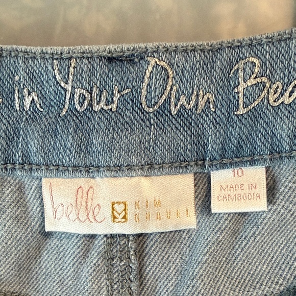 Belle by Kim Gravel Light Blue Women's Cropped Jeans NWOT - Picture 2 of 3